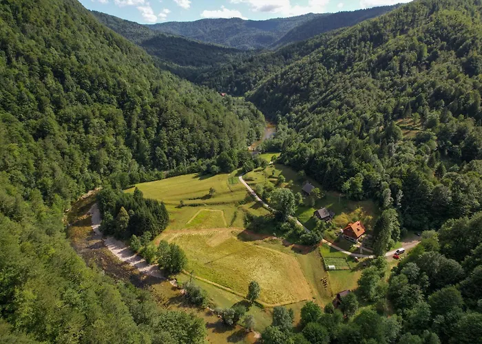 Treehouse Kupari Nacionalni Park Risnjak Čabar